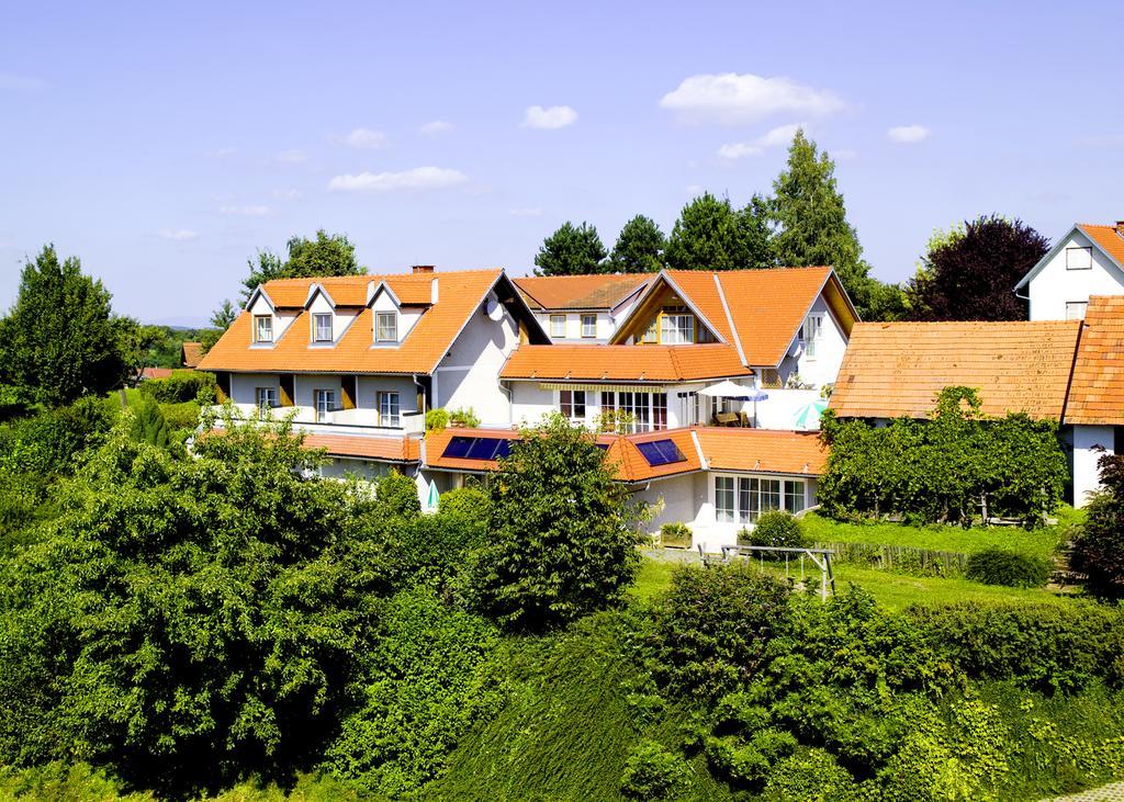 Die Herberge Am Lautenberg Bad Loipersdorf Loipersdorf bei Fuerstenfeld Bagian luar foto